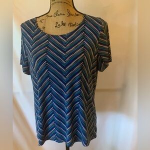 💕East 5th Essentials Shortsleeved stripe Top Size Large